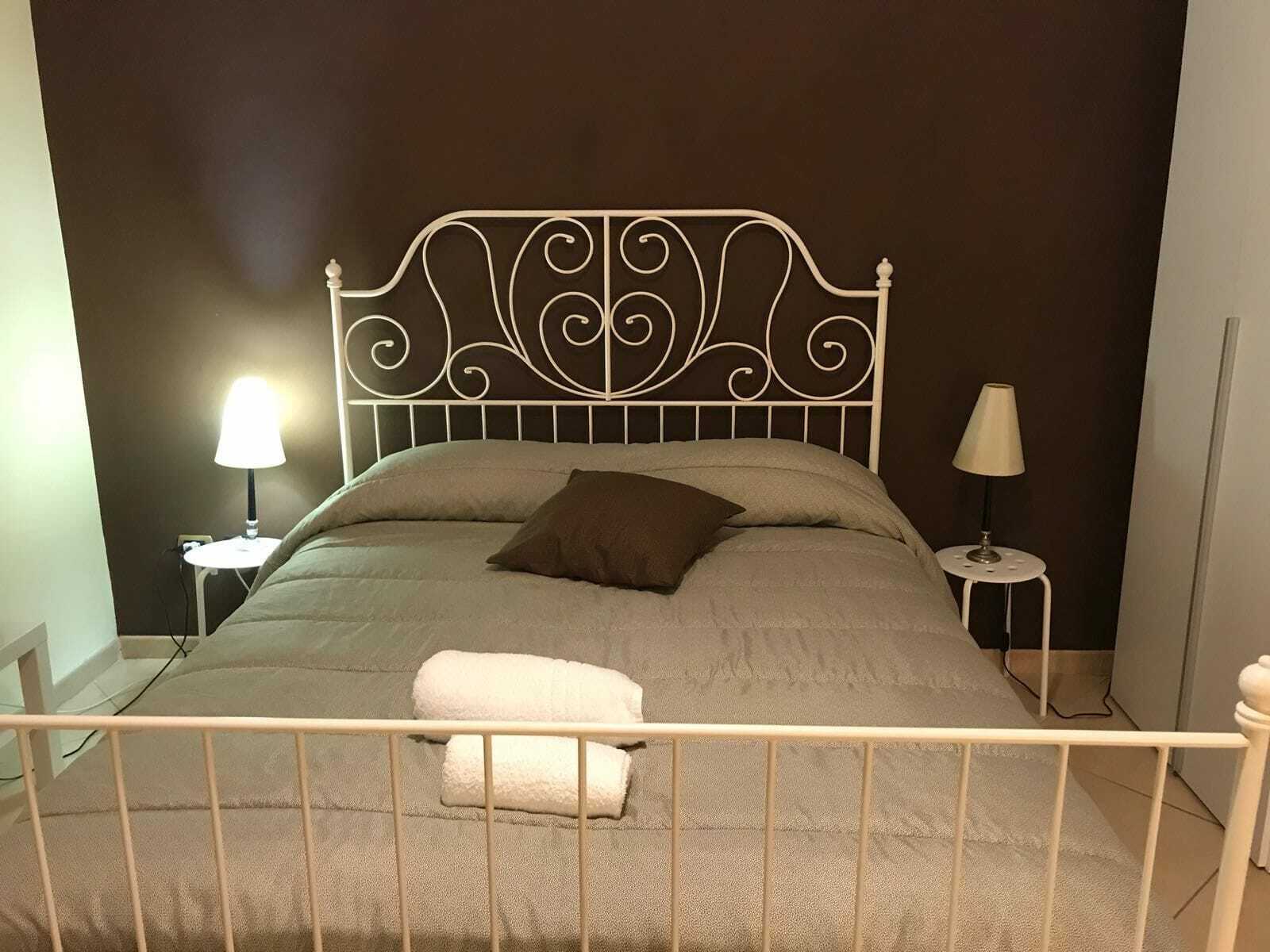 Bed and Breakfast Casa Family & Friends Salerno Esterno foto