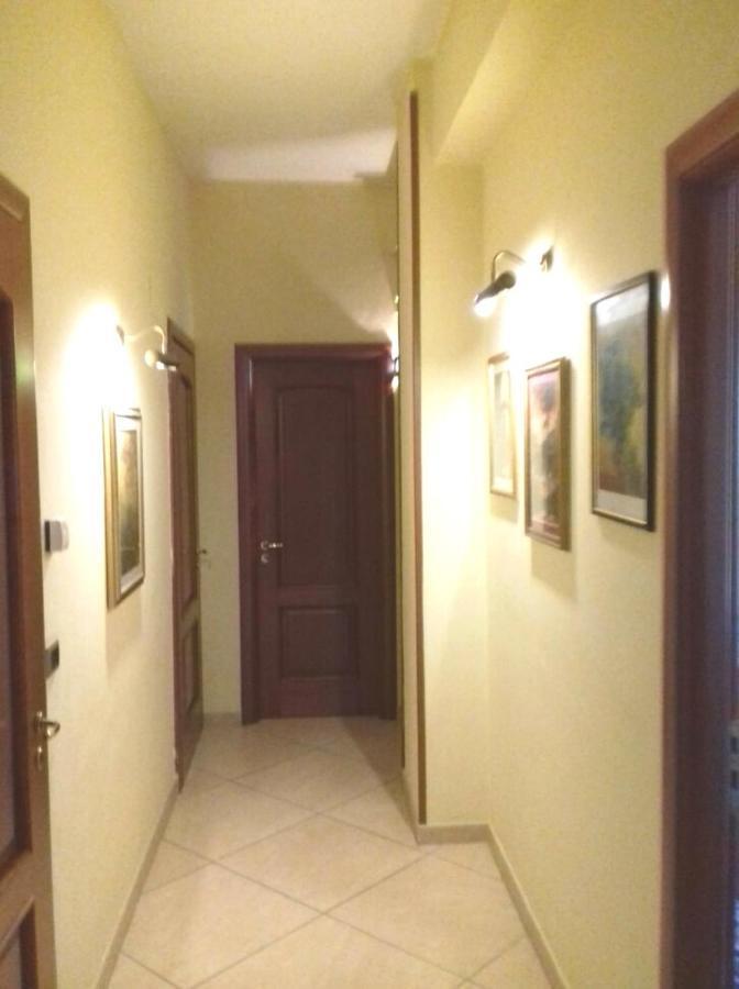 Bed and Breakfast Casa Family & Friends Salerno Esterno foto