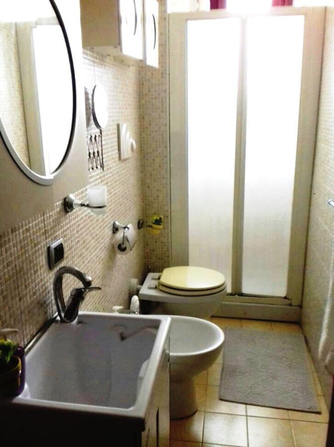 Bed and Breakfast Casa Family & Friends Salerno Esterno foto